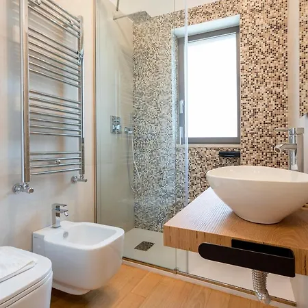 Twelve12 - Universita & Stazione Aparment Bari Exterior foto