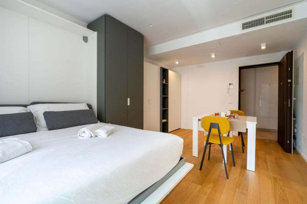 Twelve12 - Universita & Stazione Aparment *